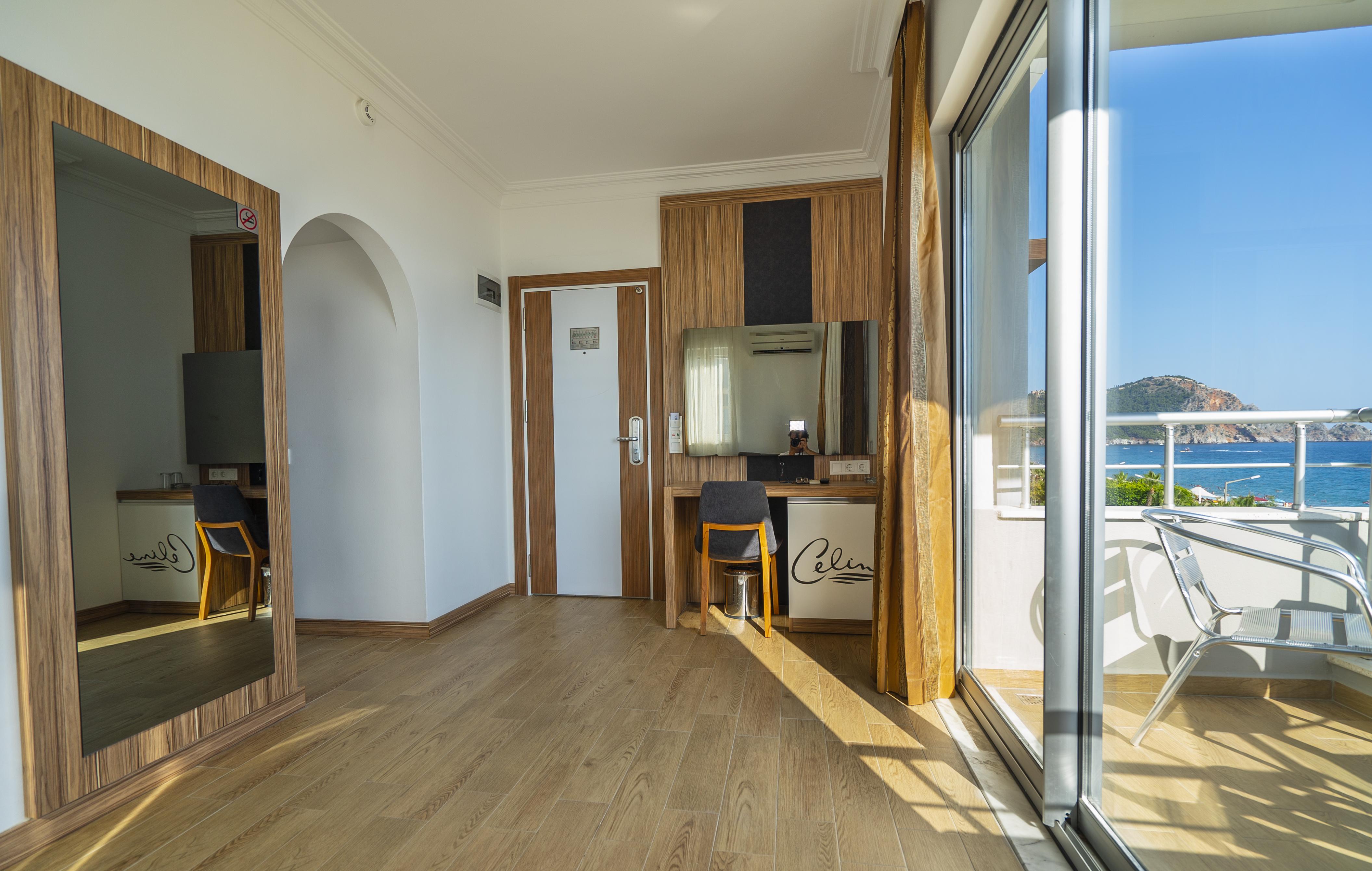 Kleopatra Celine Hotel Alanya Exterior photo