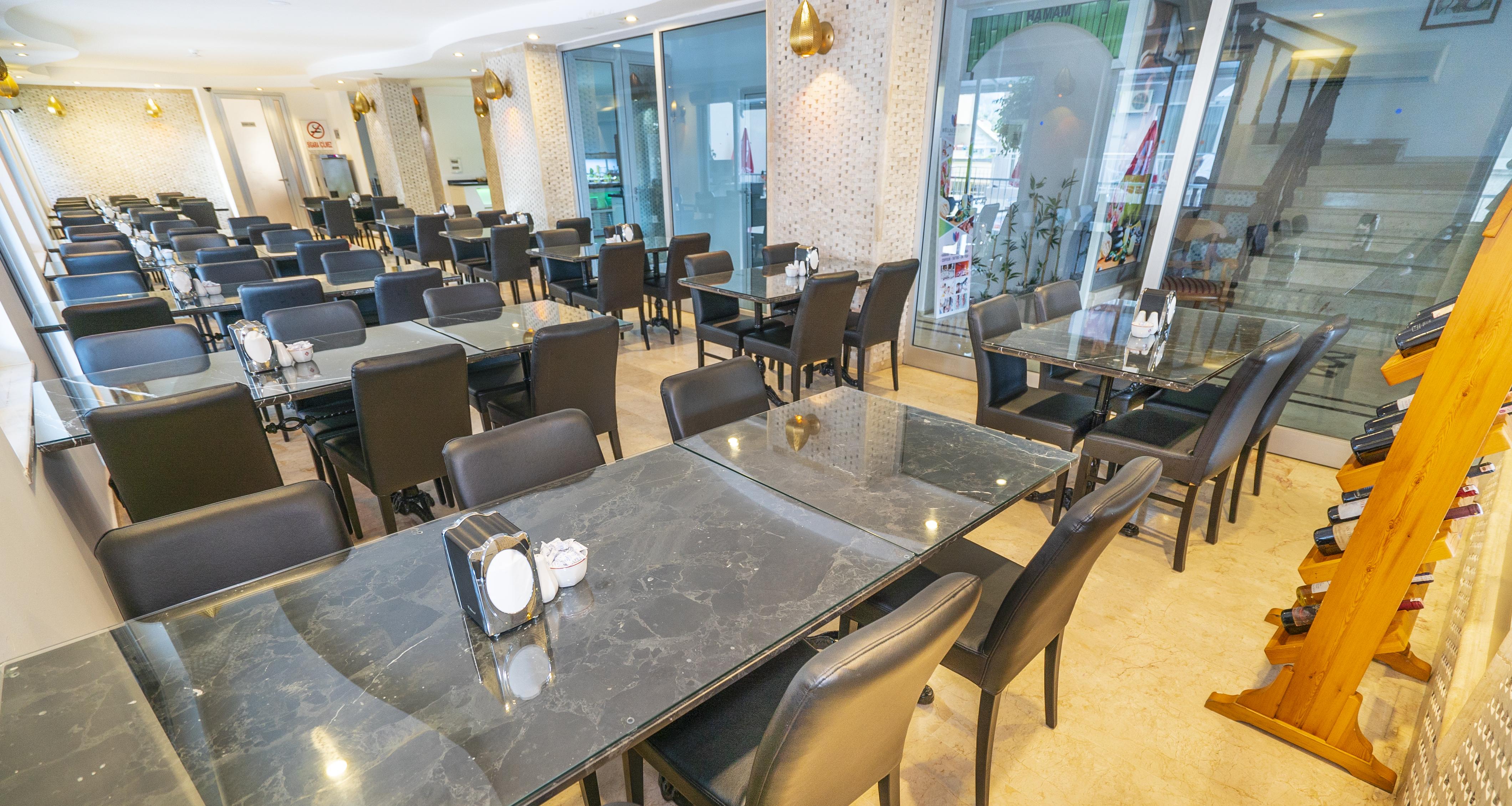 Kleopatra Celine Hotel Alanya Exterior photo