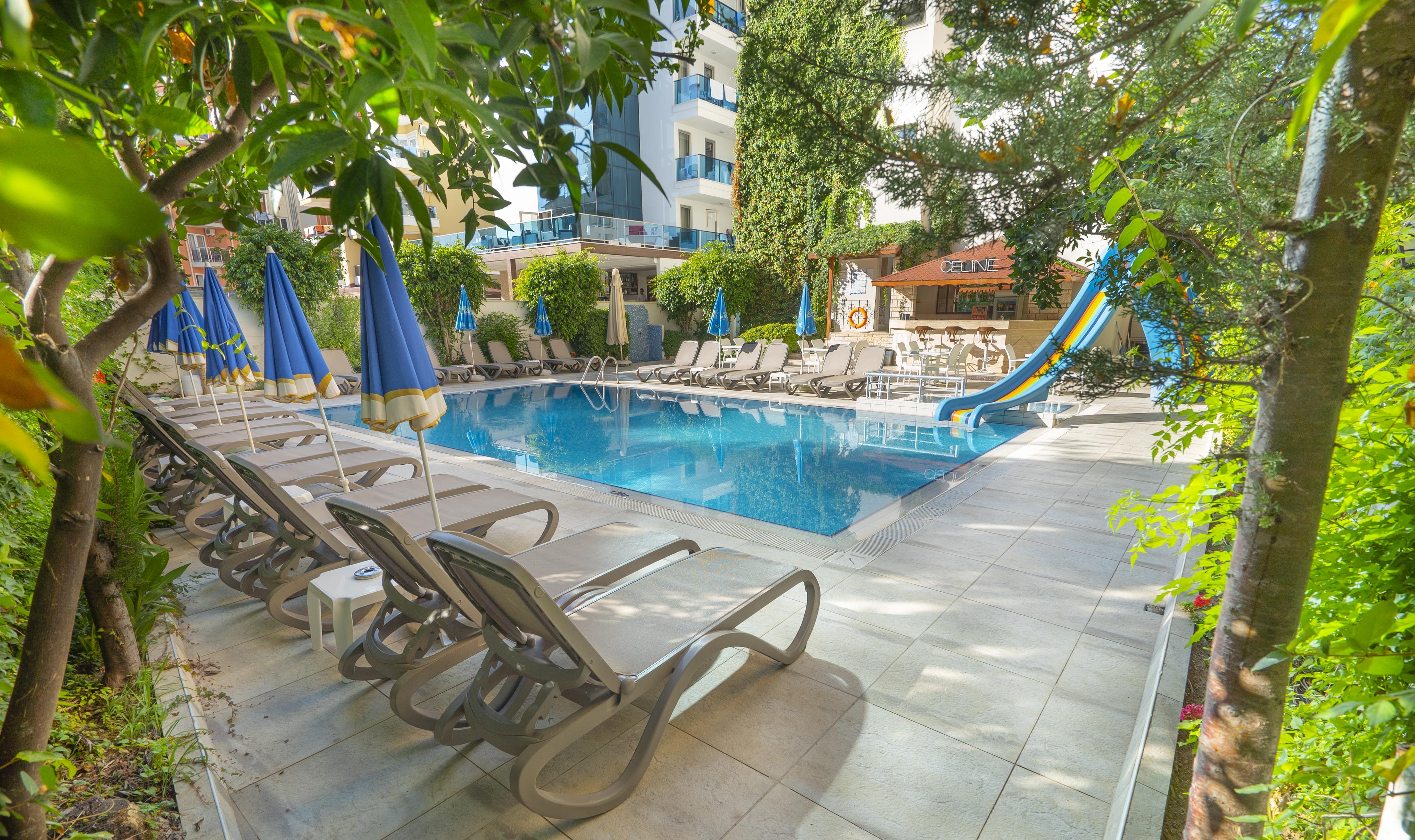 Kleopatra Celine Hotel Alanya Exterior photo