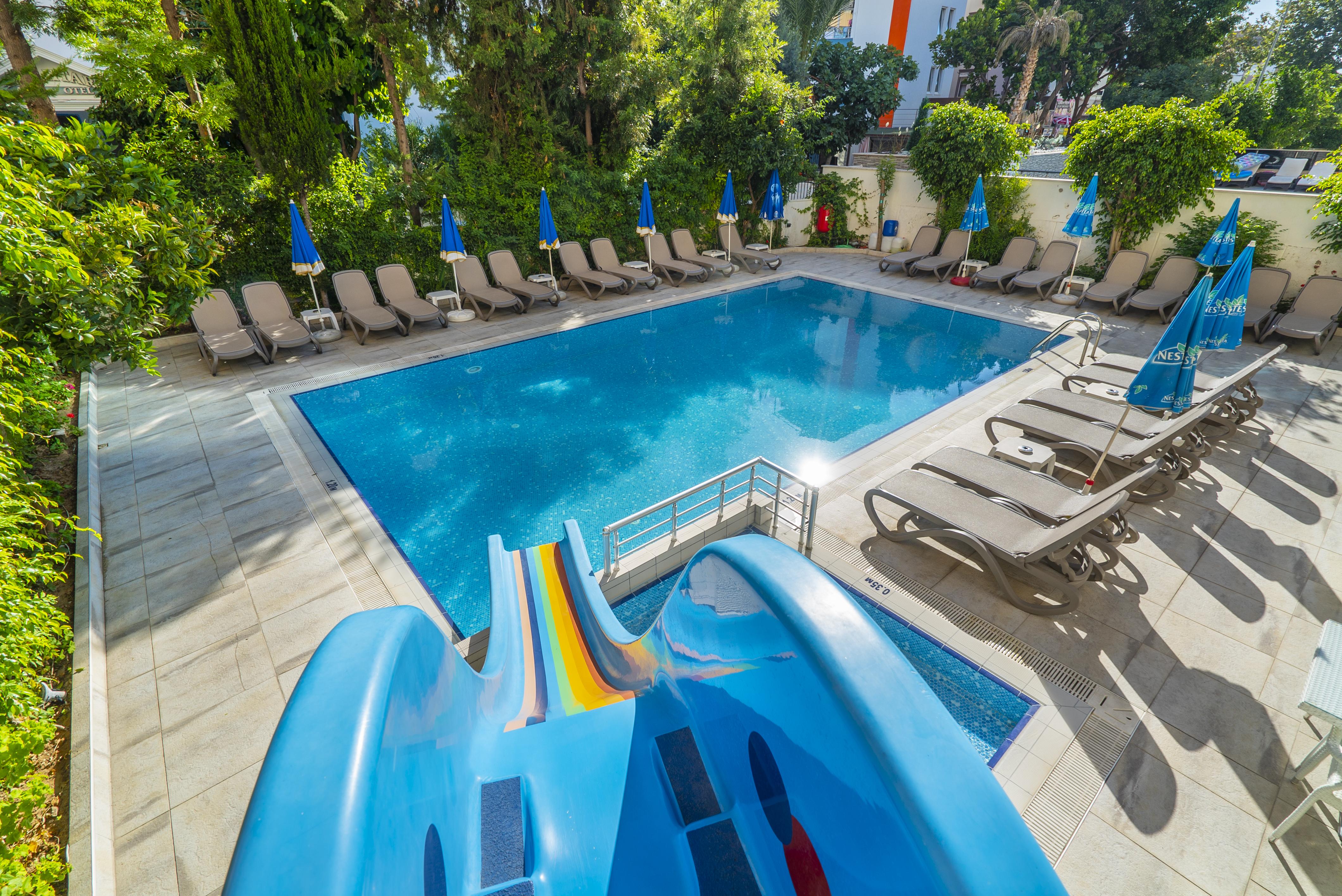 Kleopatra Celine Hotel Alanya Exterior photo